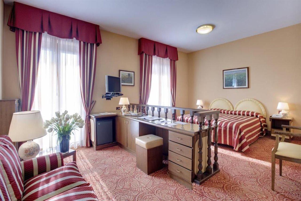 Hotel Giacomo Morra Alba - Handwritten Collection Szoba fotó